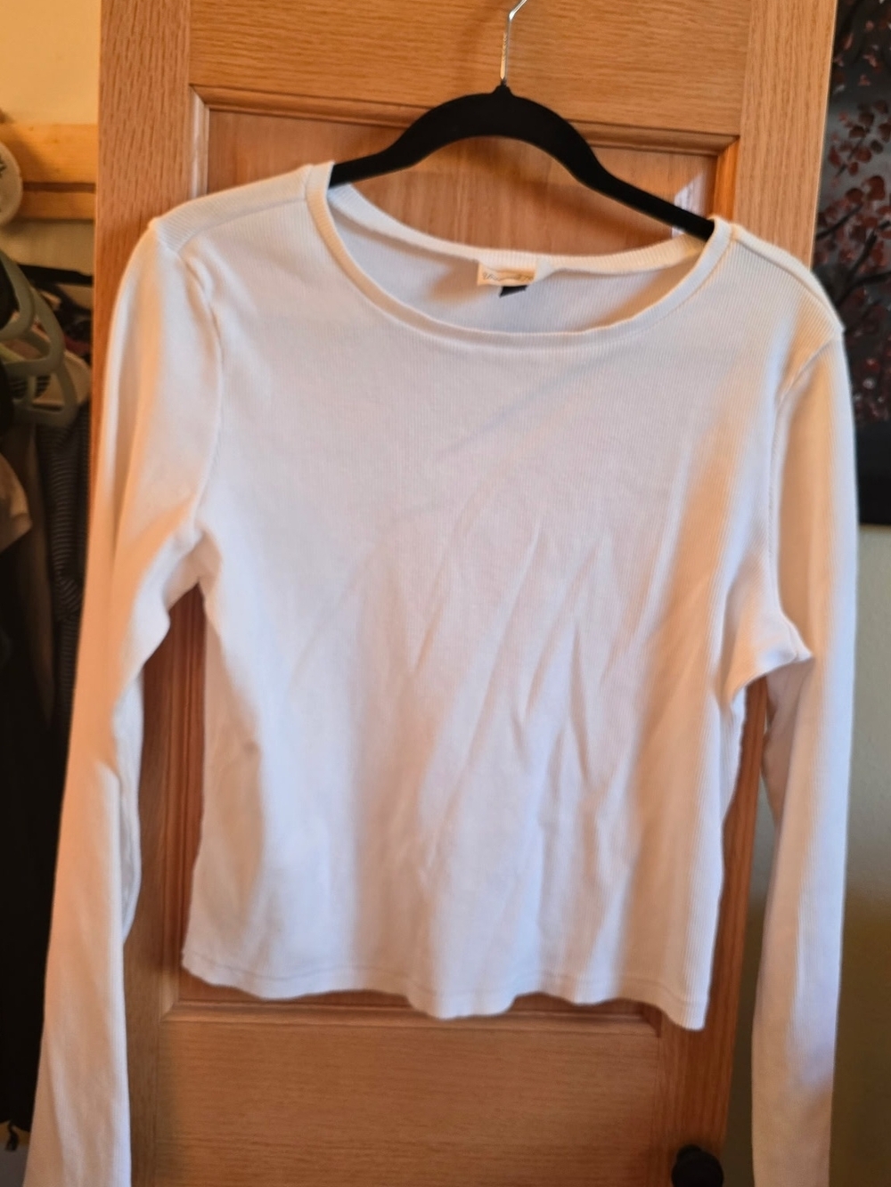 Universal Thread Cream Ribbed Long Sleeve Crewneck Top
